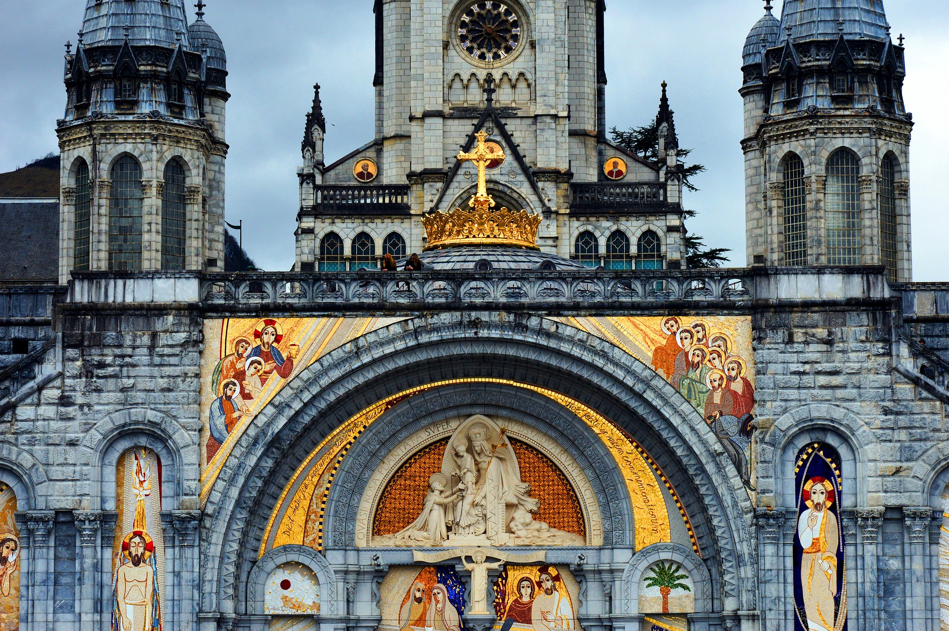 lourdes